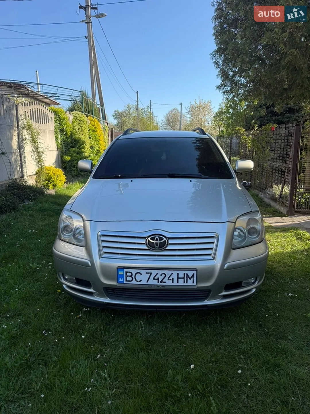 Toyota Avensis, 2004