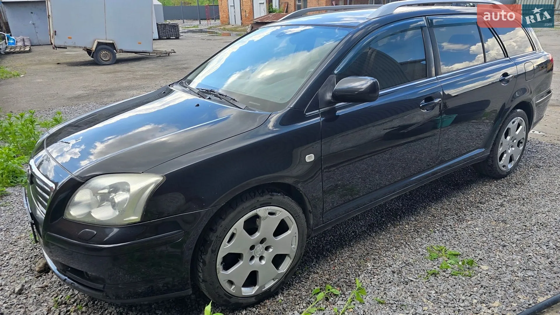 Toyota Avensis, 2003