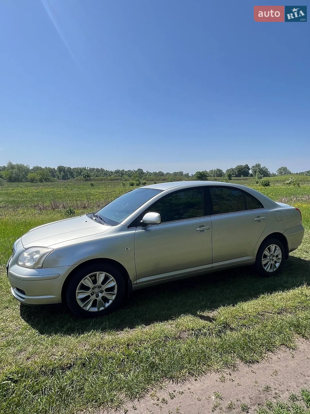 Toyota Avensis, 2005