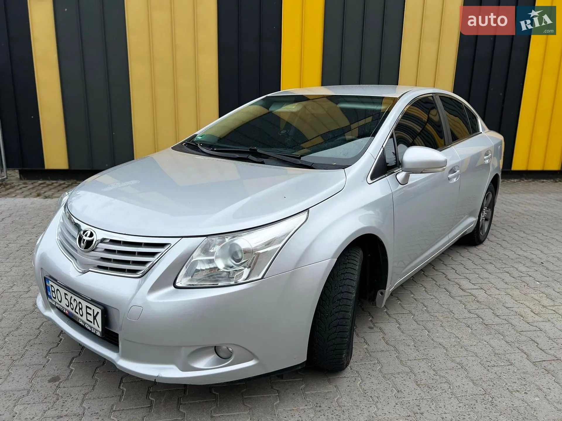 Toyota Avensis, 2011