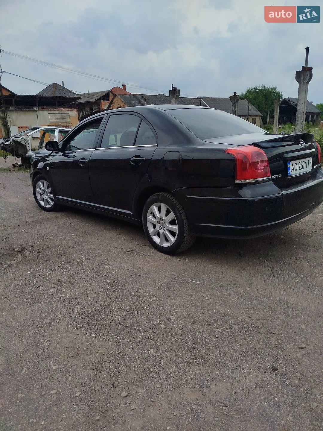 Toyota Avensis, 2005