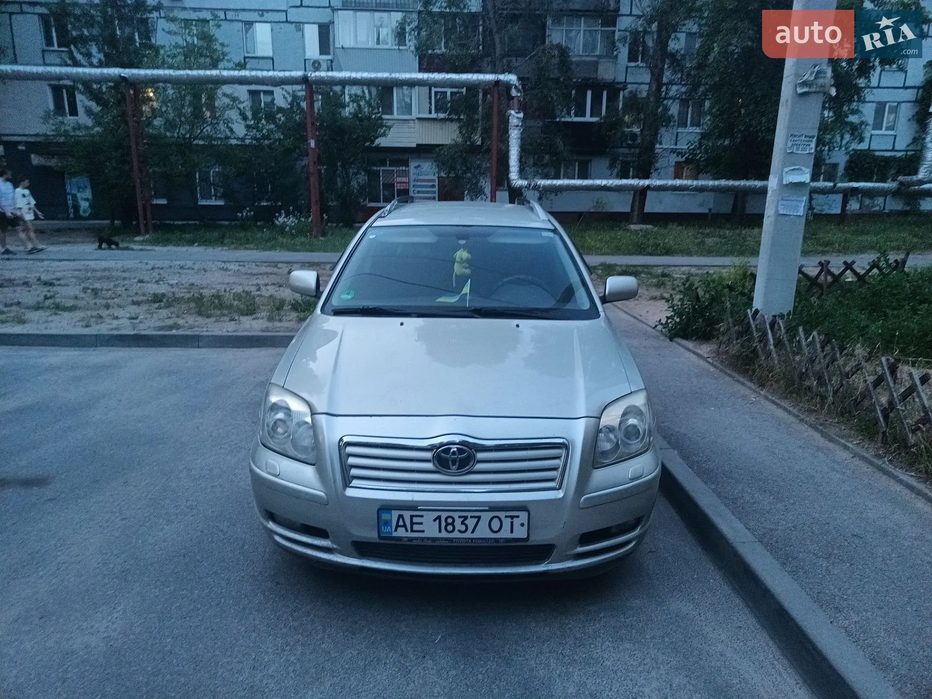 Toyota Avensis, 2003
