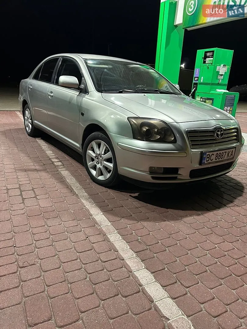 Toyota Avensis, 2004