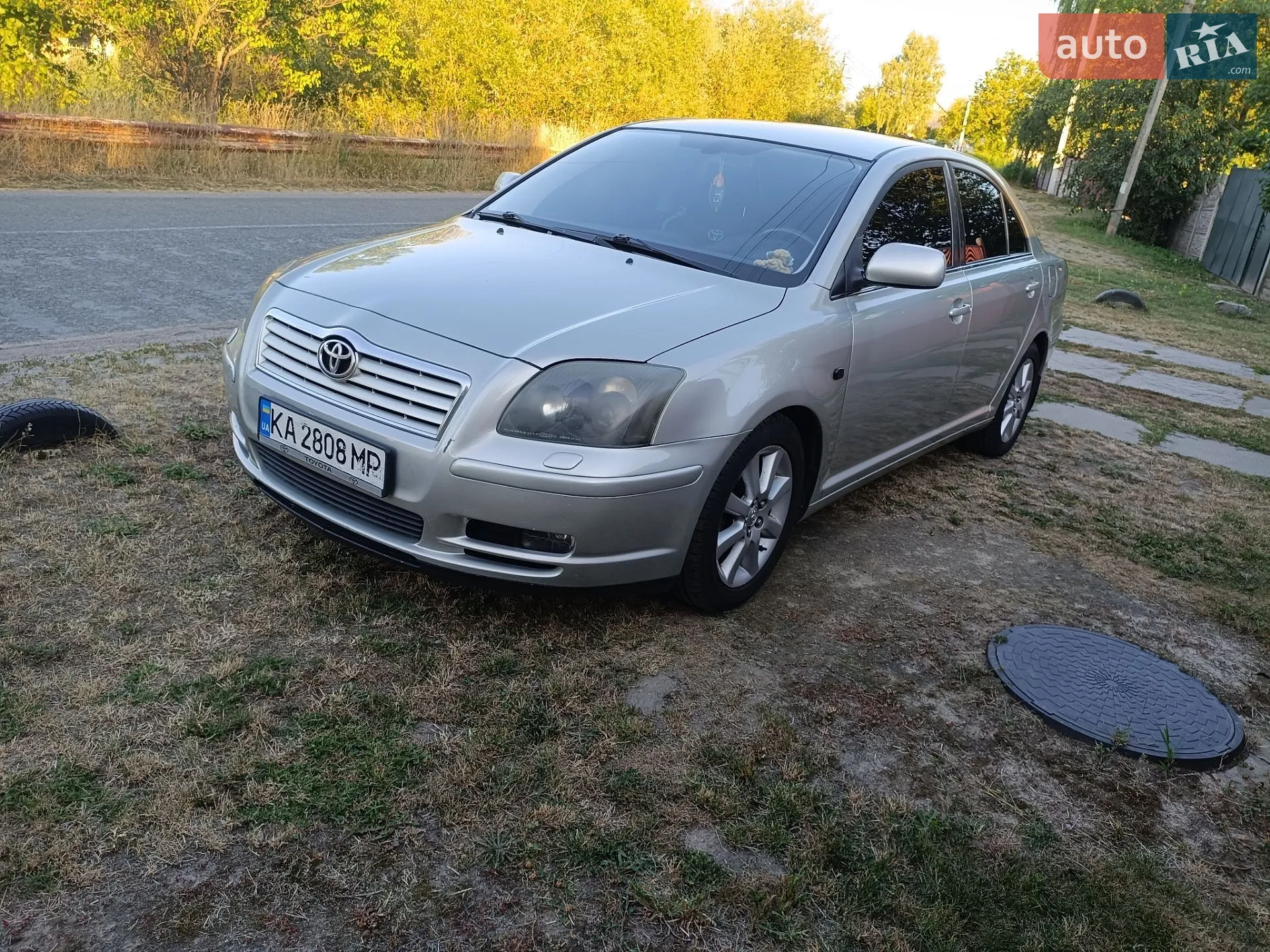 Toyota Avensis, 2004