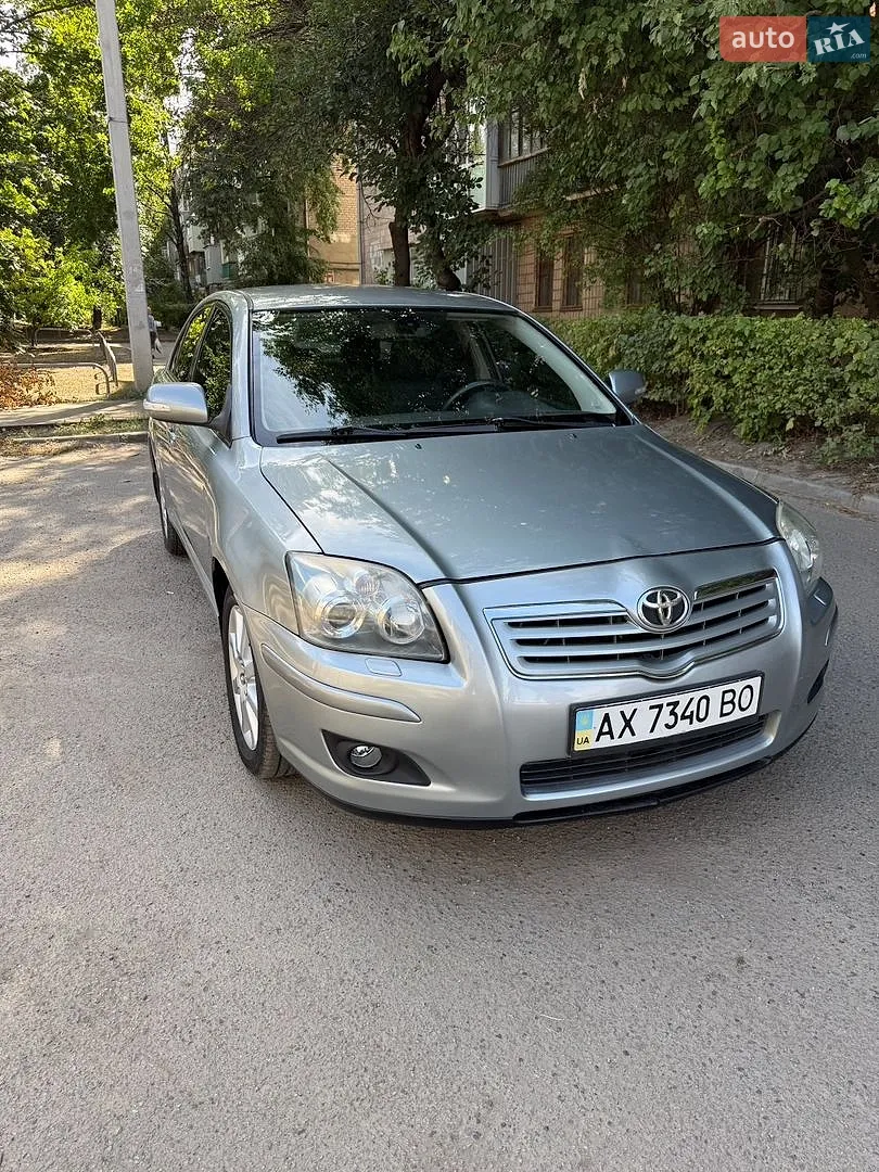 Toyota Avensis, 2008