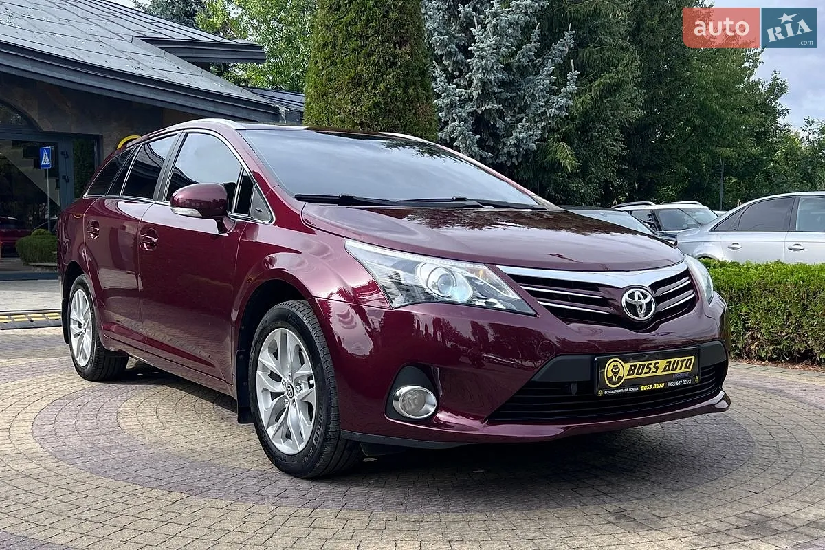 Toyota Avensis, 2012