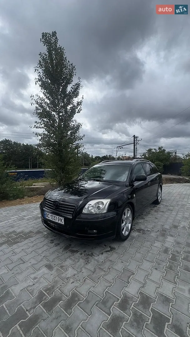 Toyota Avensis, 2004