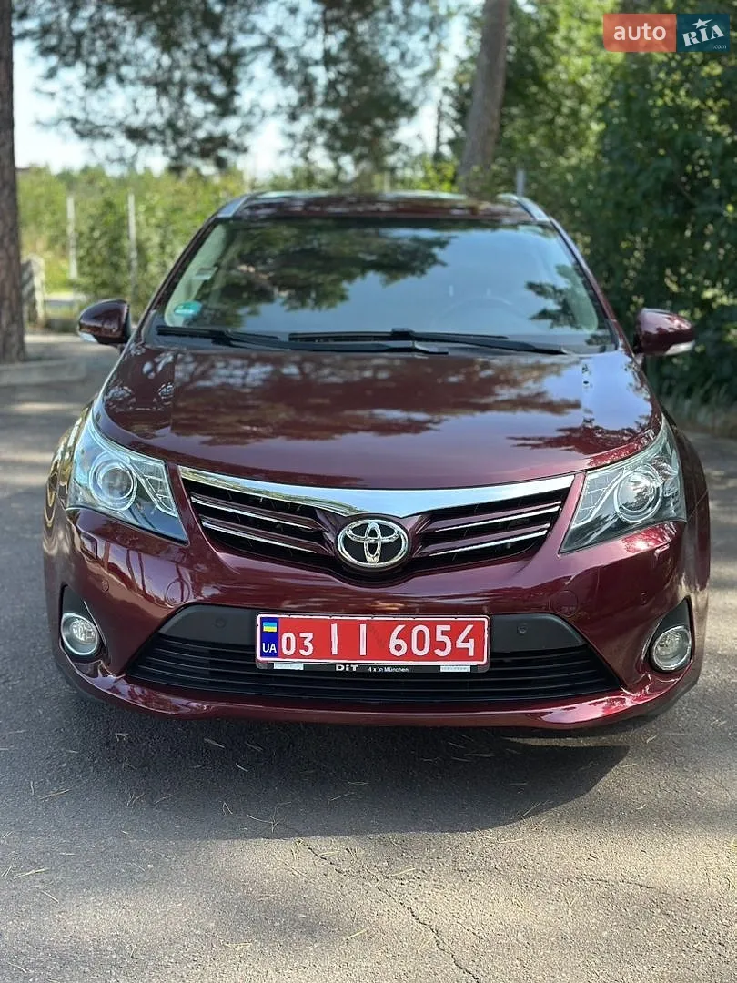 Toyota Avensis, 2013