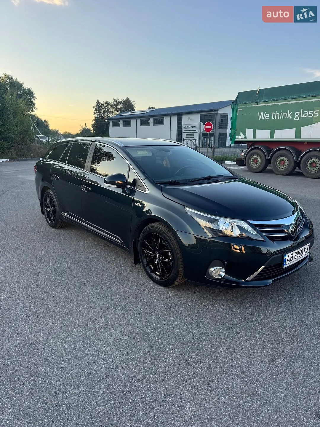 Toyota Avensis, 2012