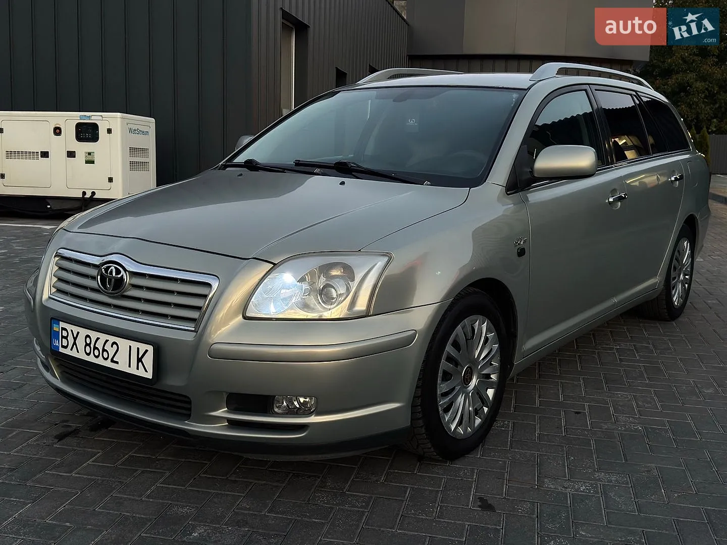 Toyota Avensis, 2005