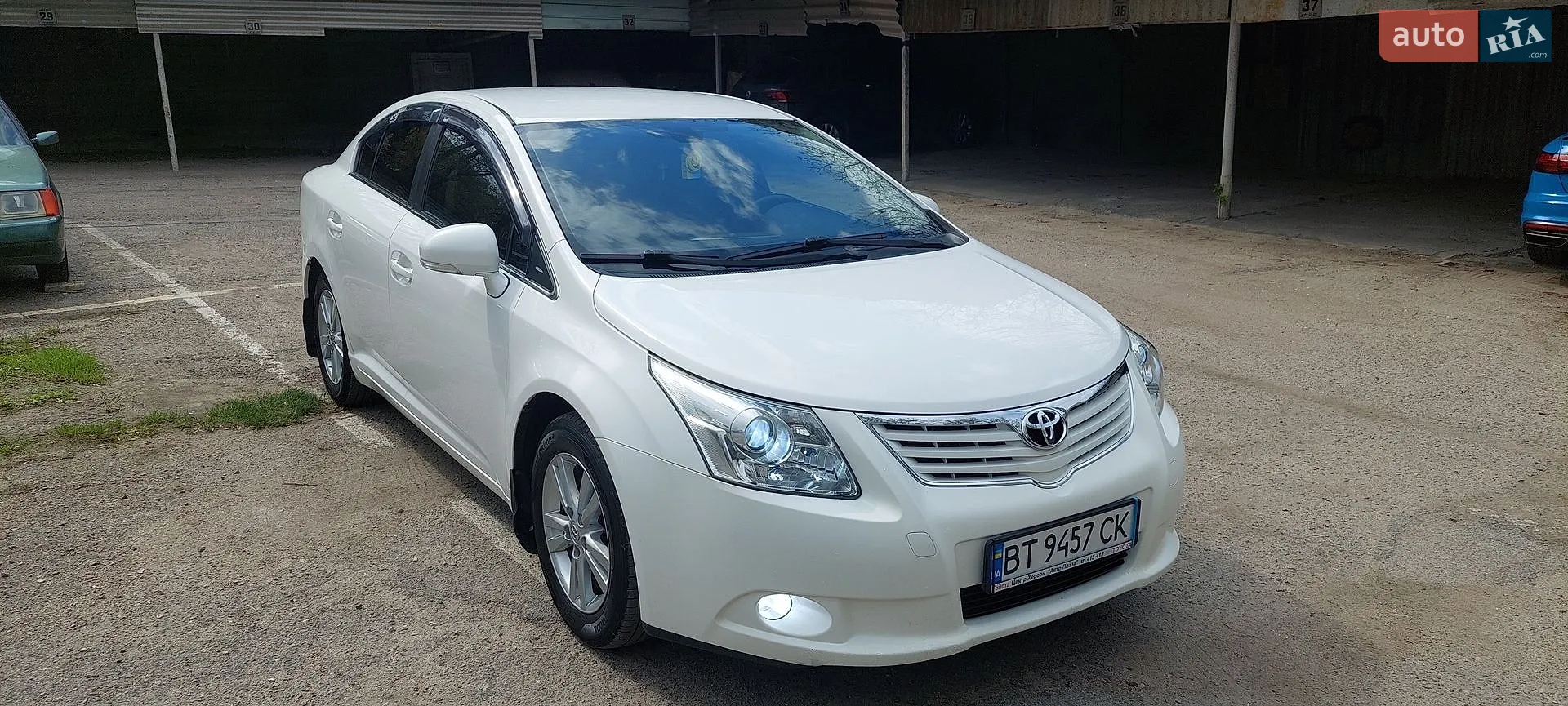Toyota Avensis, 2011