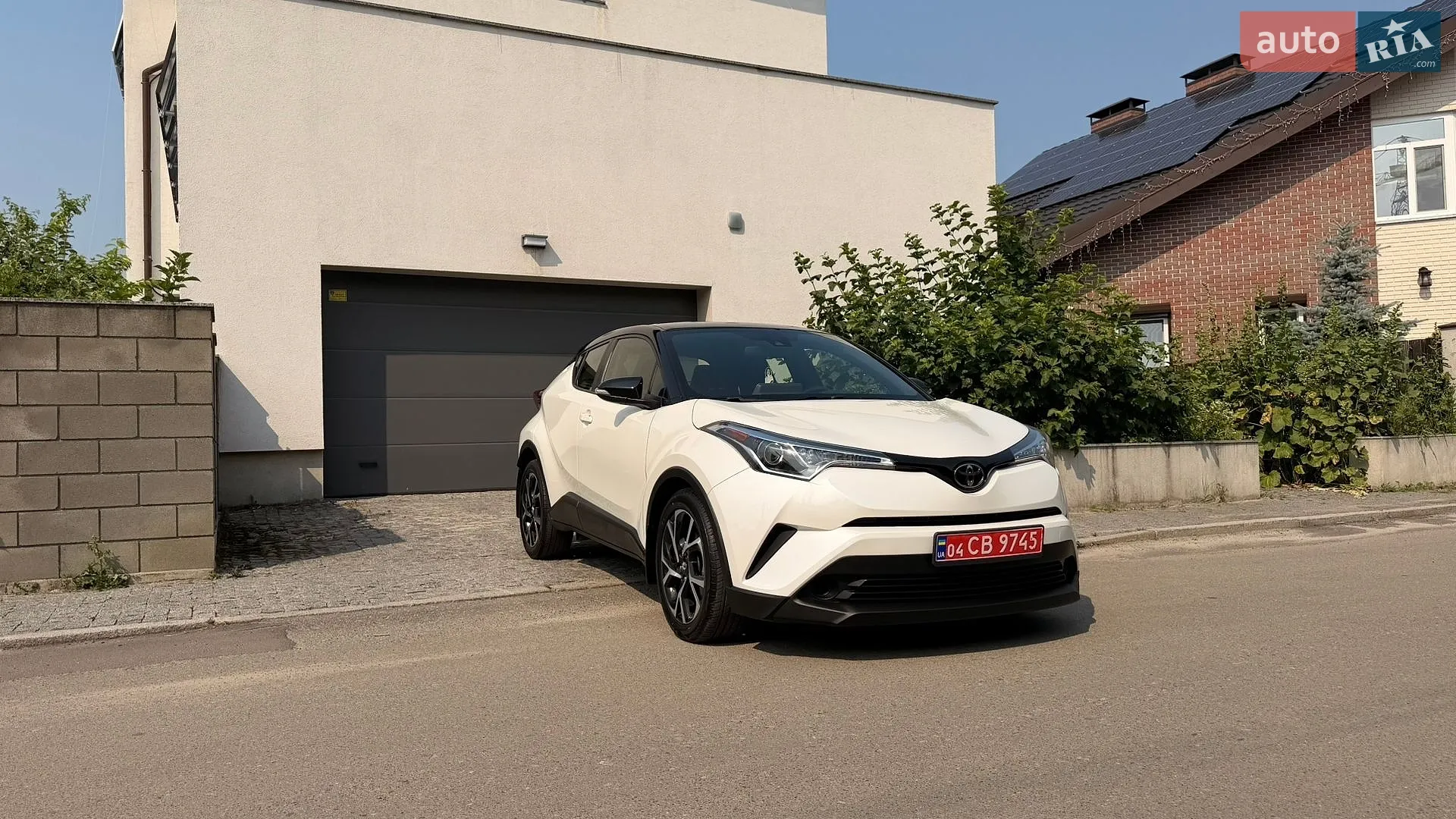 Toyota C-HR, 2019