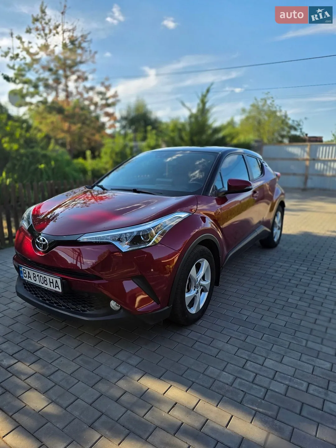 Toyota C-HR, 2016