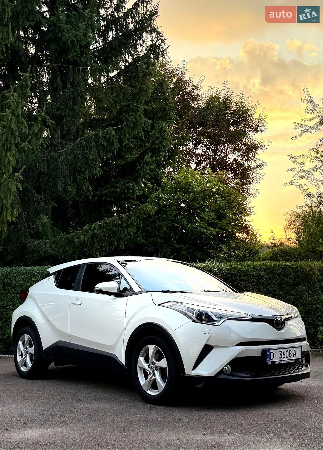 Toyota C-HR 2019 — 1