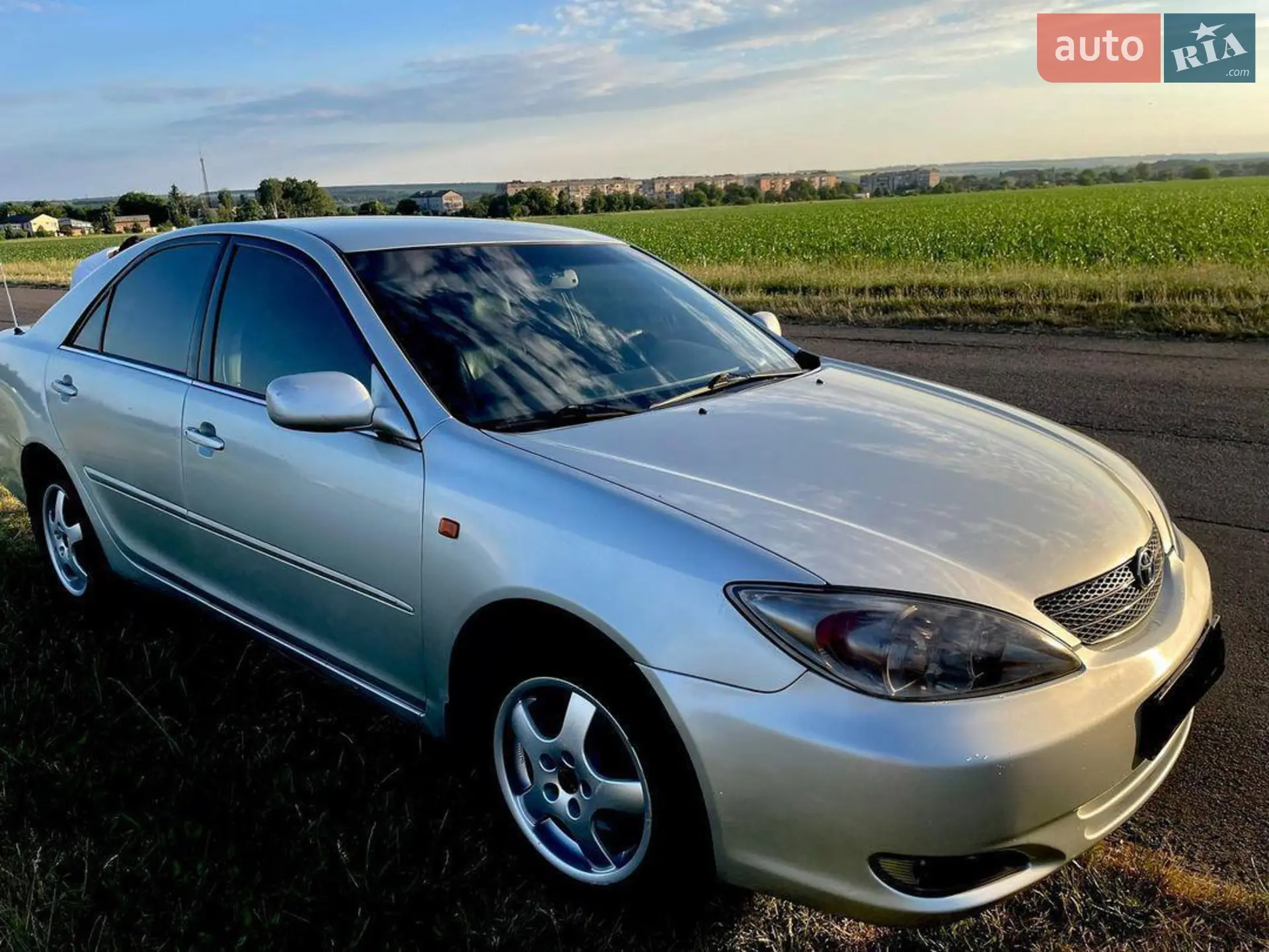 Toyota Camry, 2004