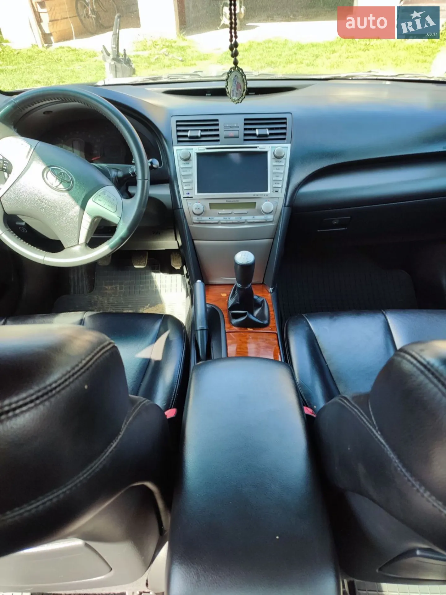 Toyota Camry, 2011