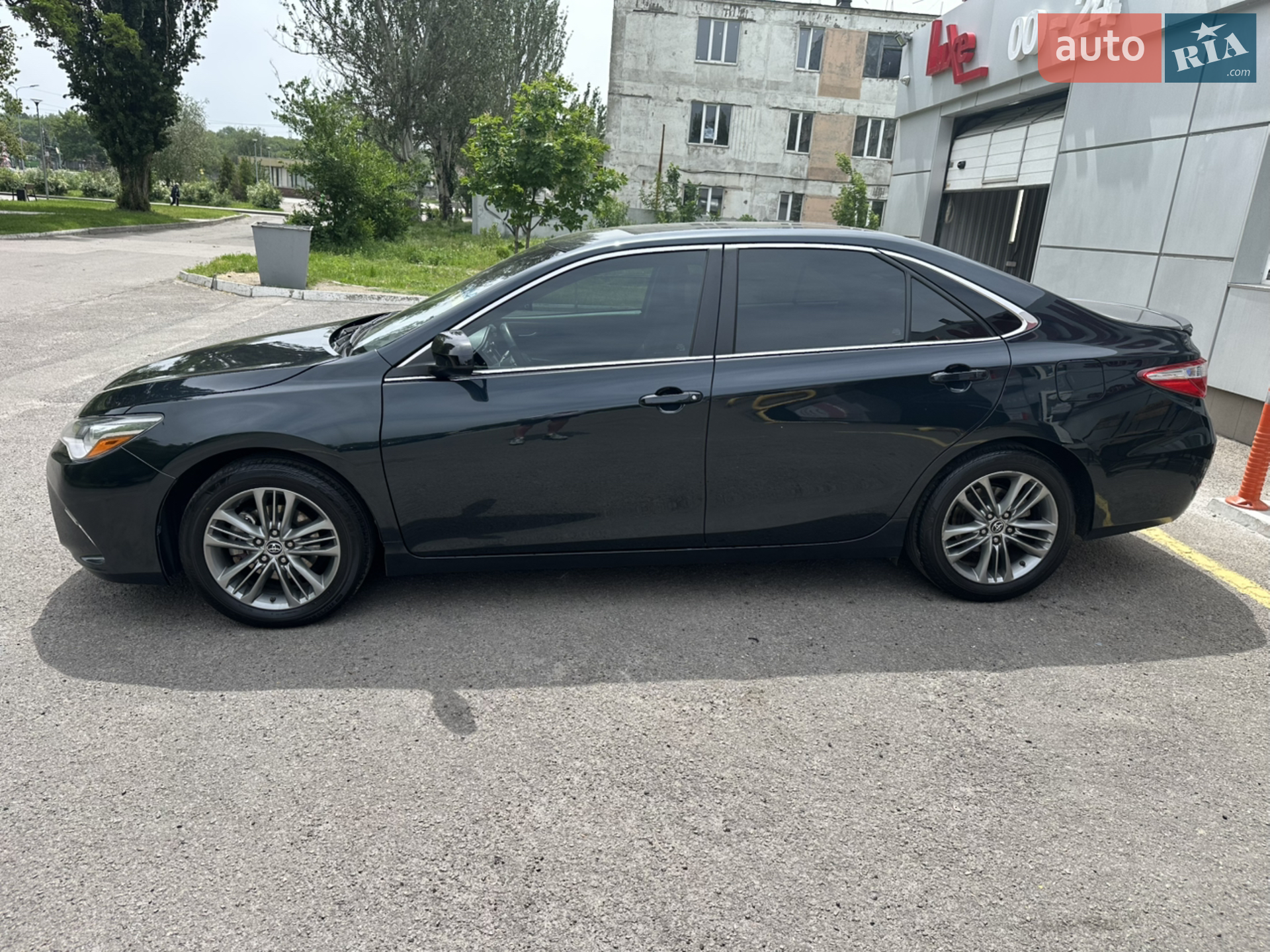 Toyota Camry, 2015