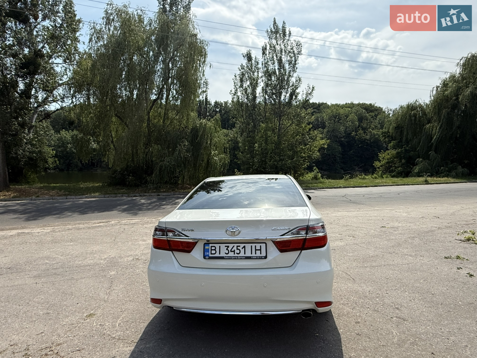 Toyota Camry, 2016