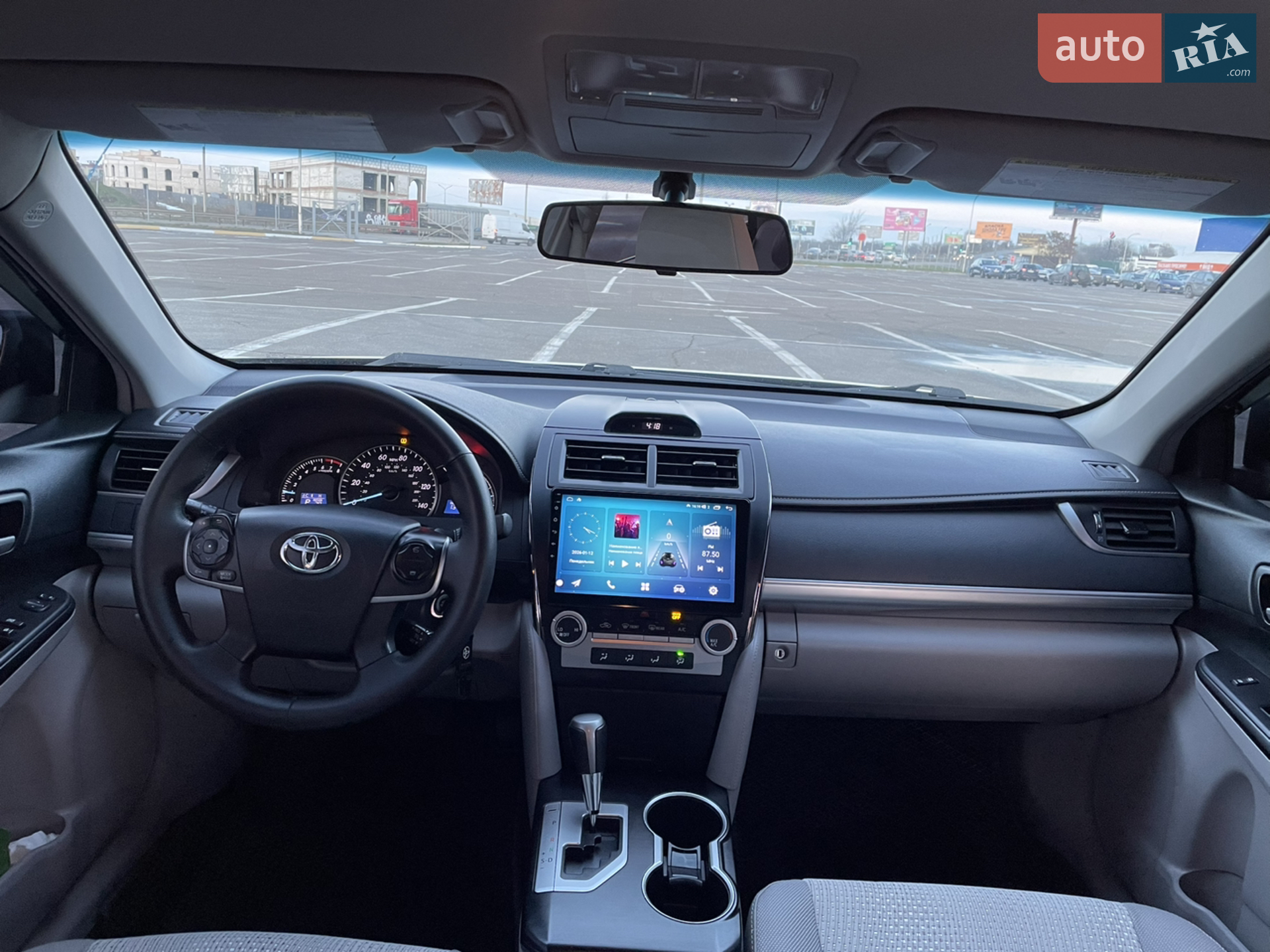 Toyota Camry, 2013