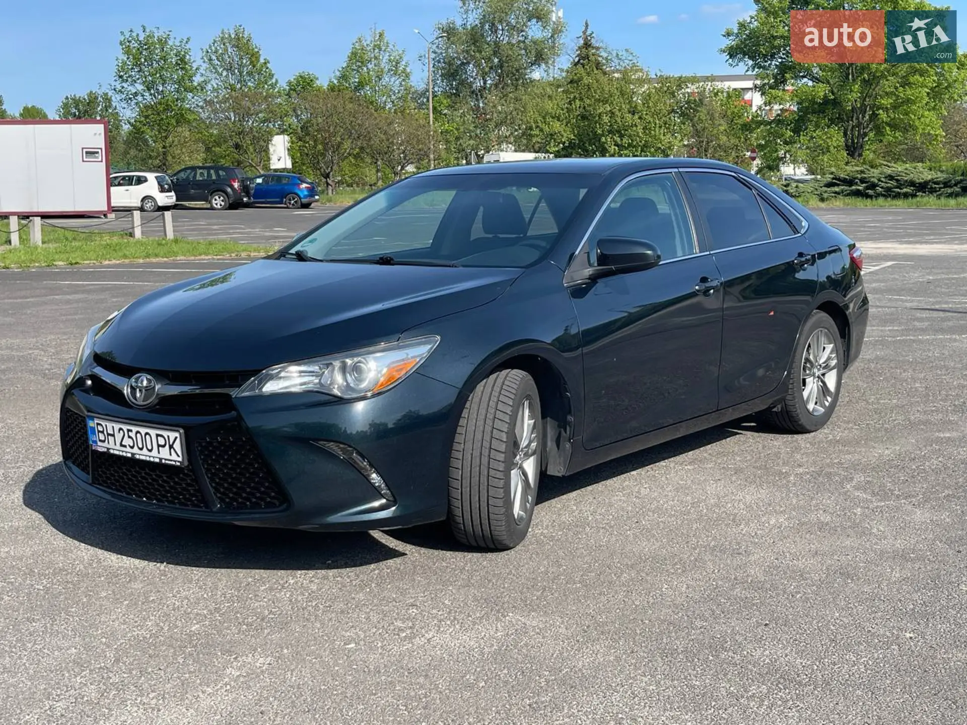 Toyota Camry, 2016