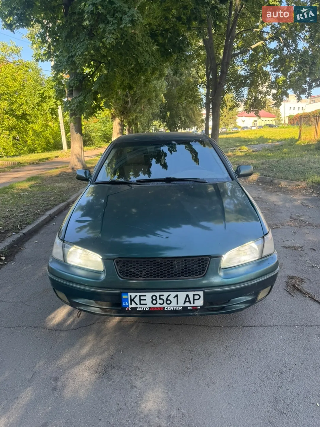 Toyota Camry, 1998