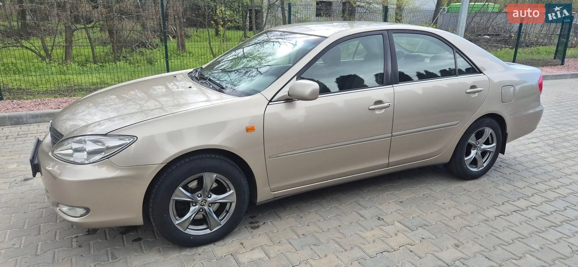 Toyota Camry, 2003