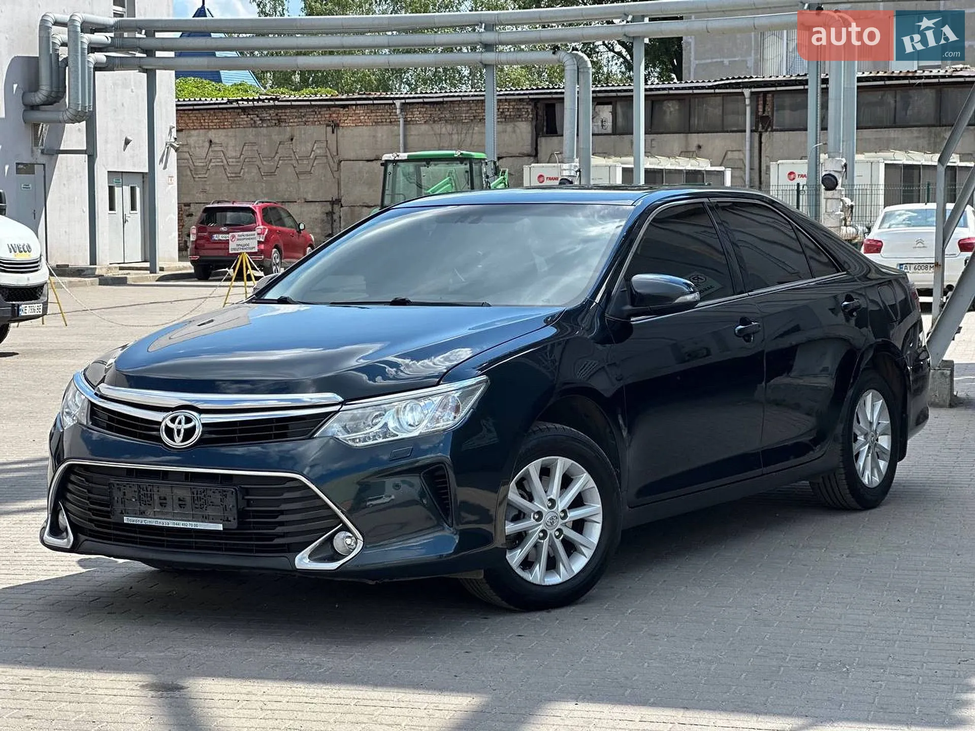 Toyota Camry, 2016
