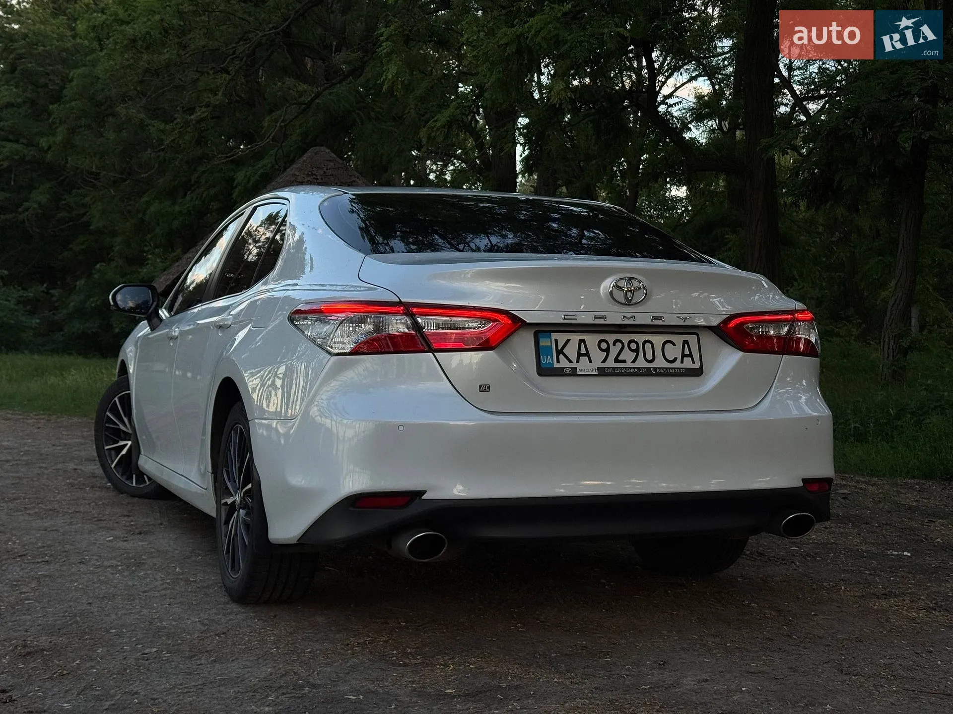 Toyota Camry, 2019