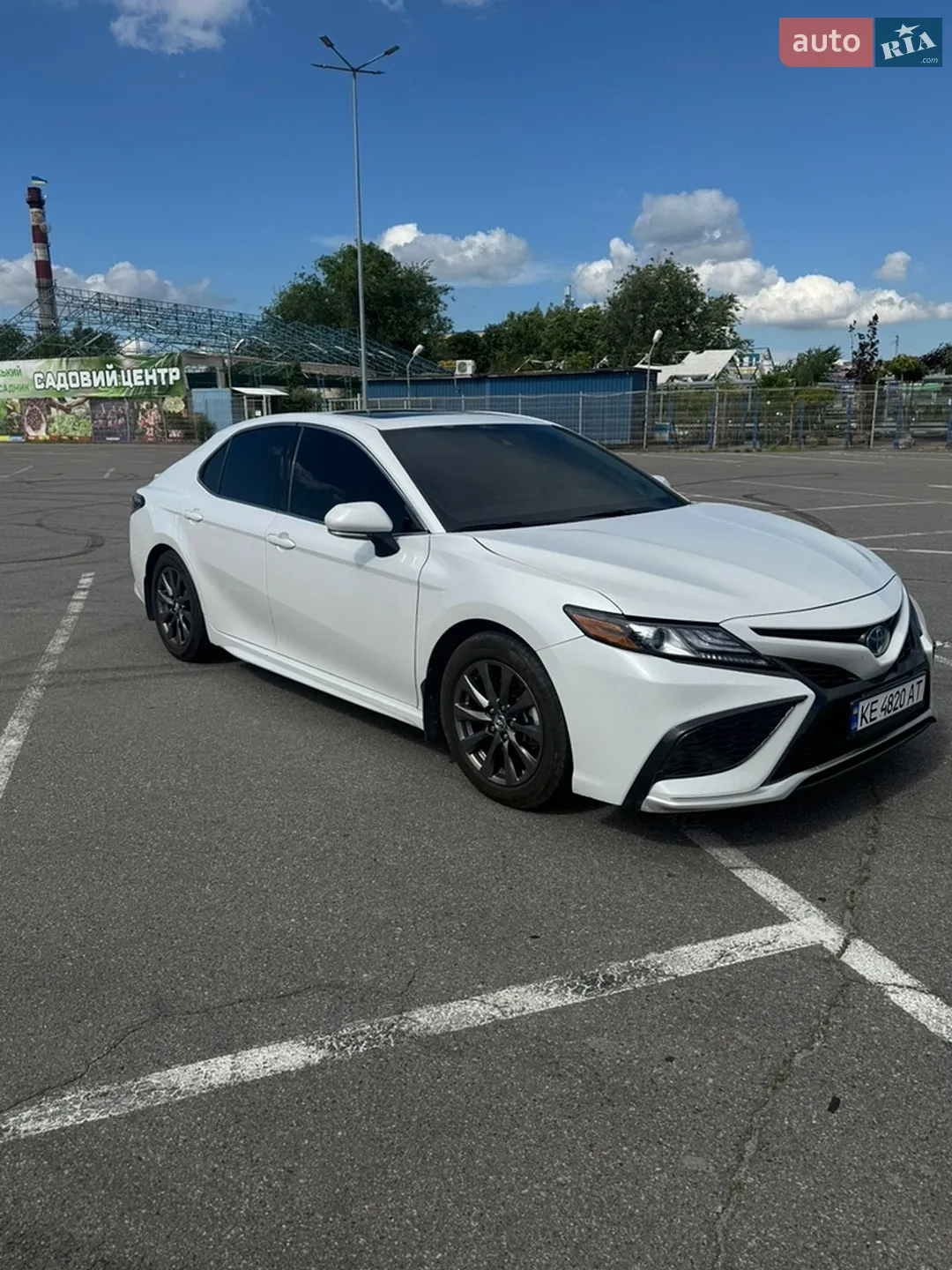 Toyota Camry, 2023