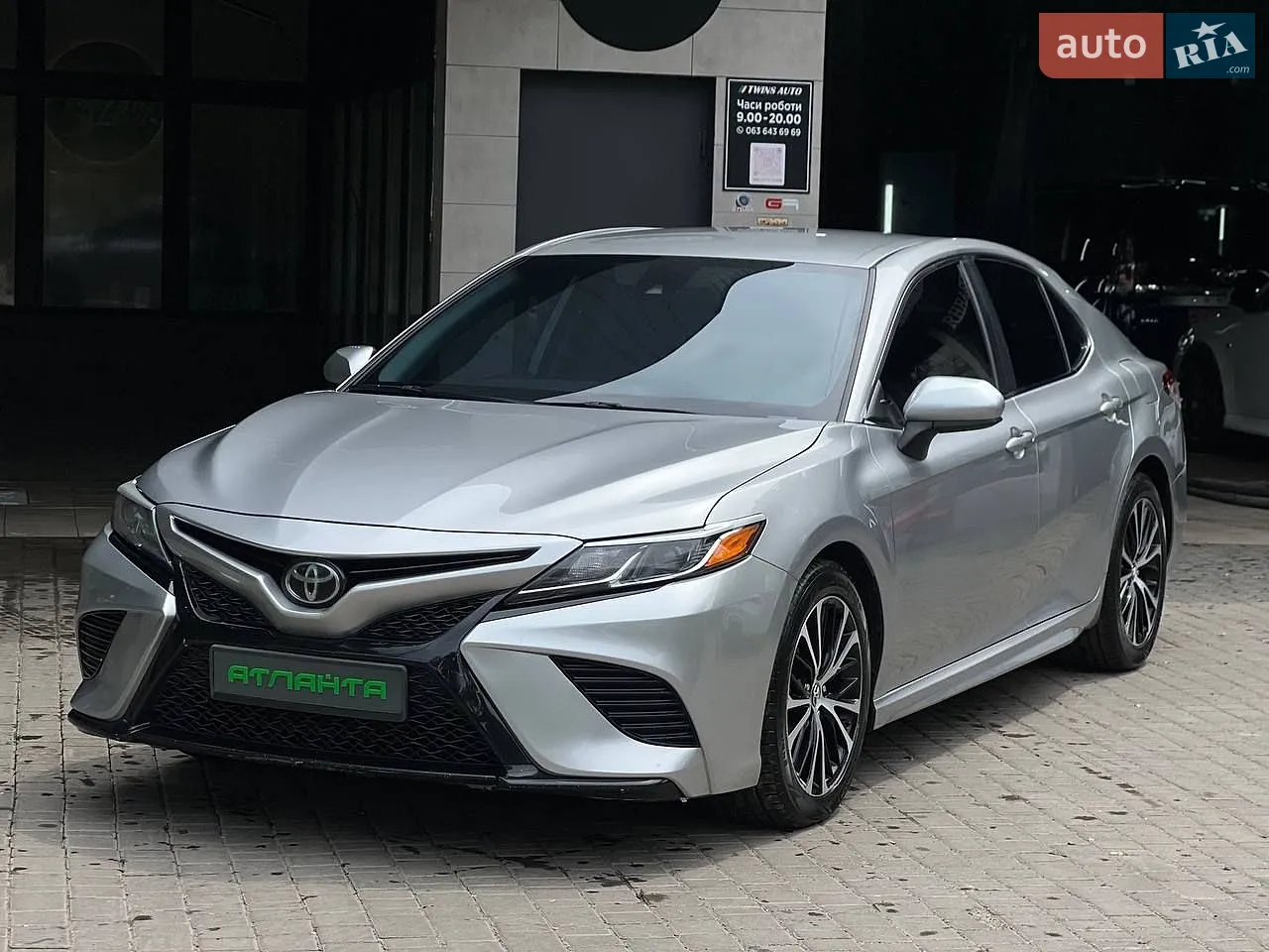 Toyota Camry, 2018