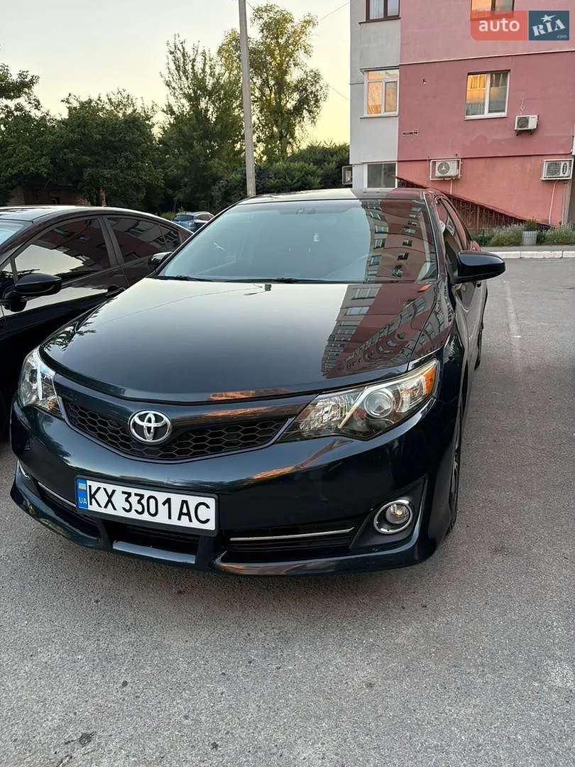 Toyota Camry, 2013