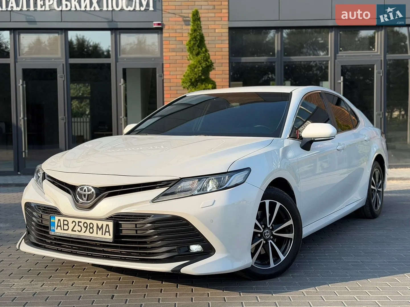 Toyota Camry, 2017