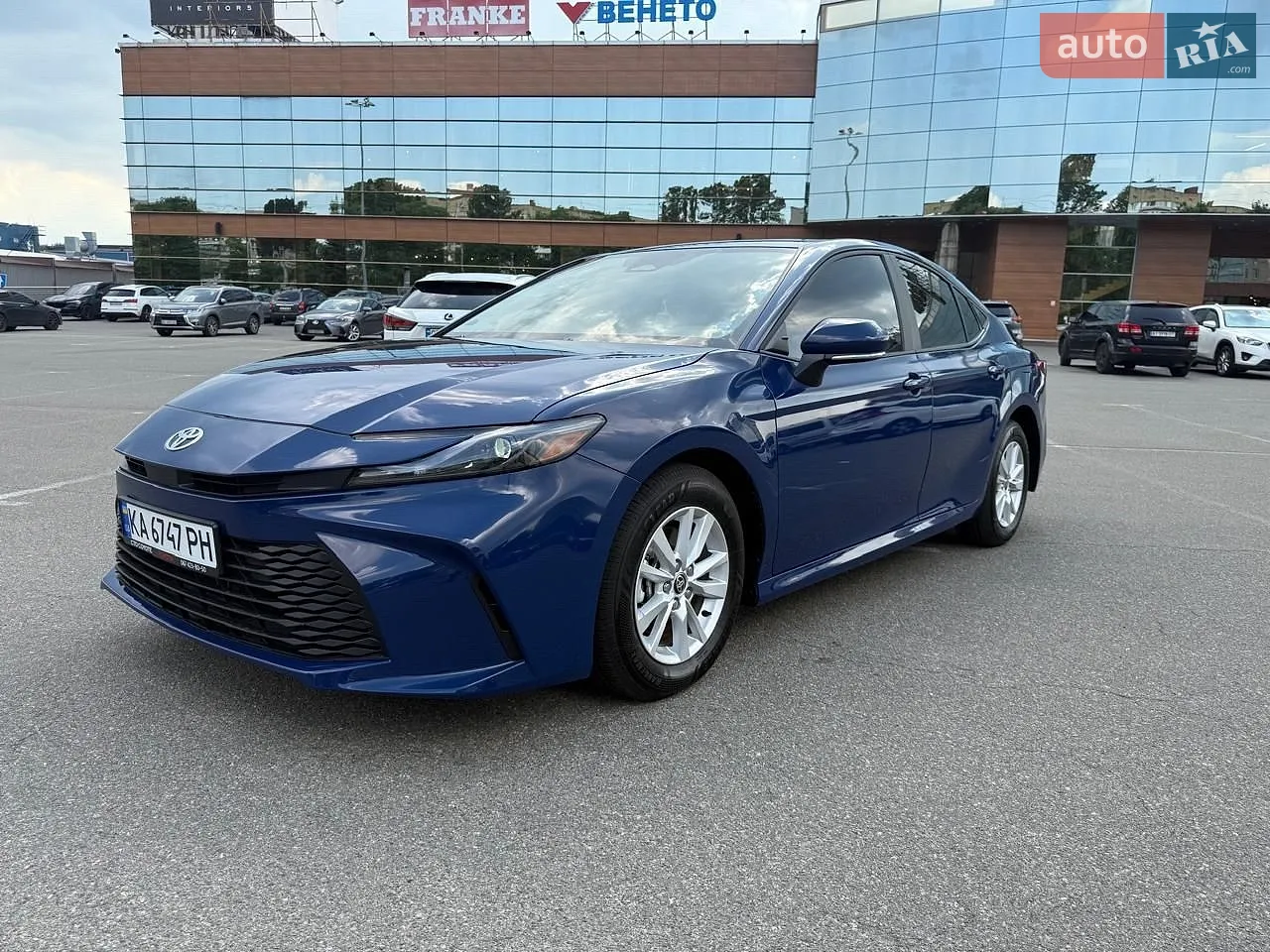 Toyota Camry, 2024