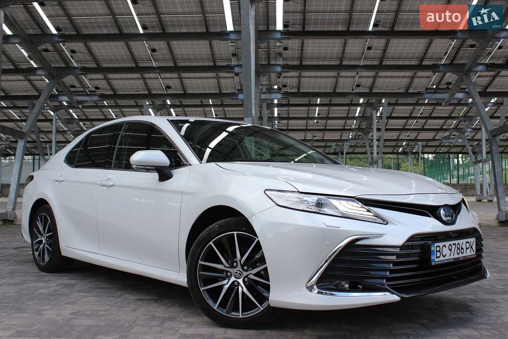Toyota Camry, 2023