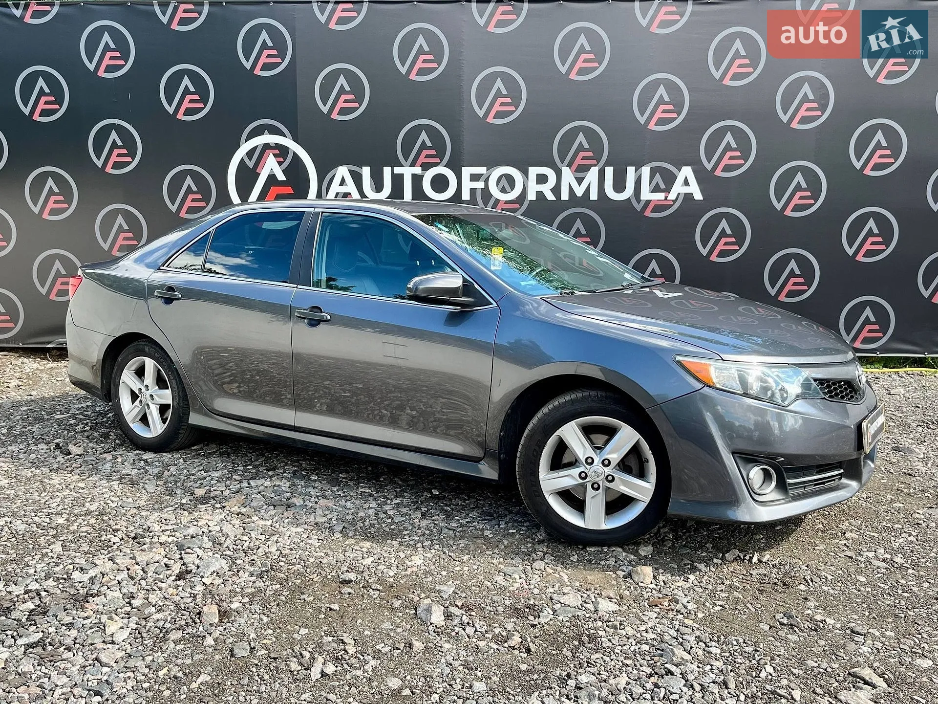 Toyota Camry, 2014
