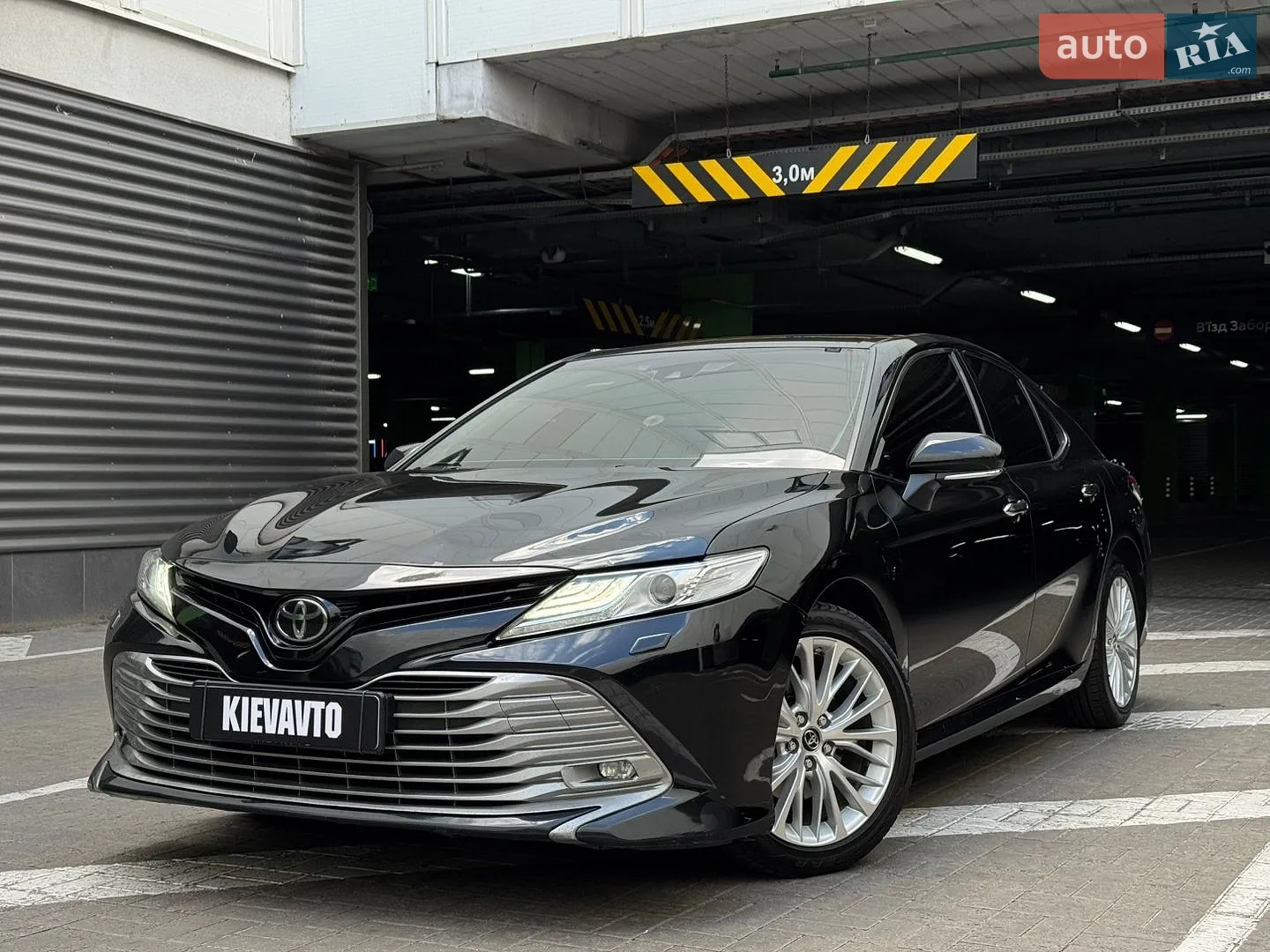 Toyota Camry, 2018