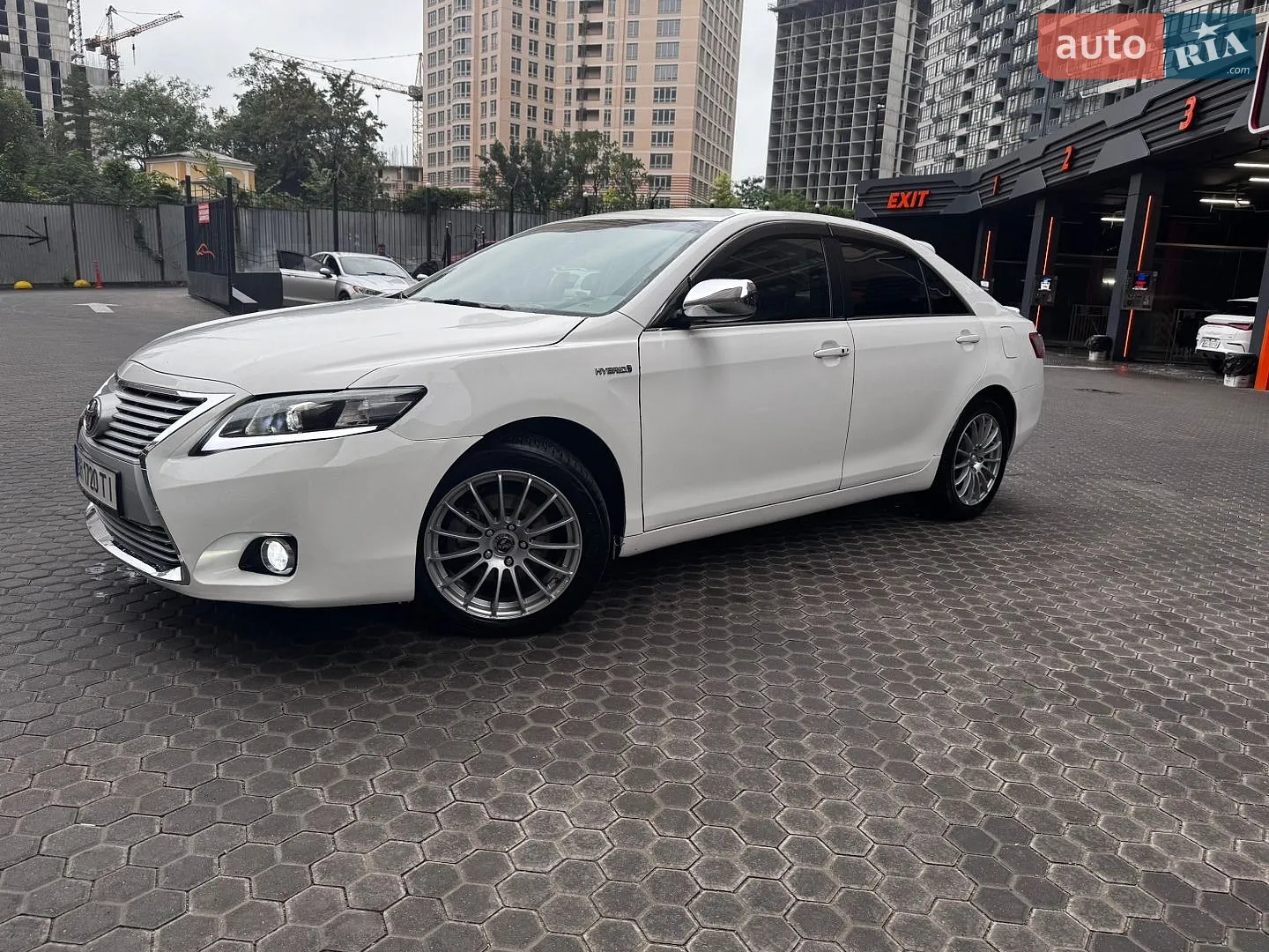 Toyota Camry, 2011