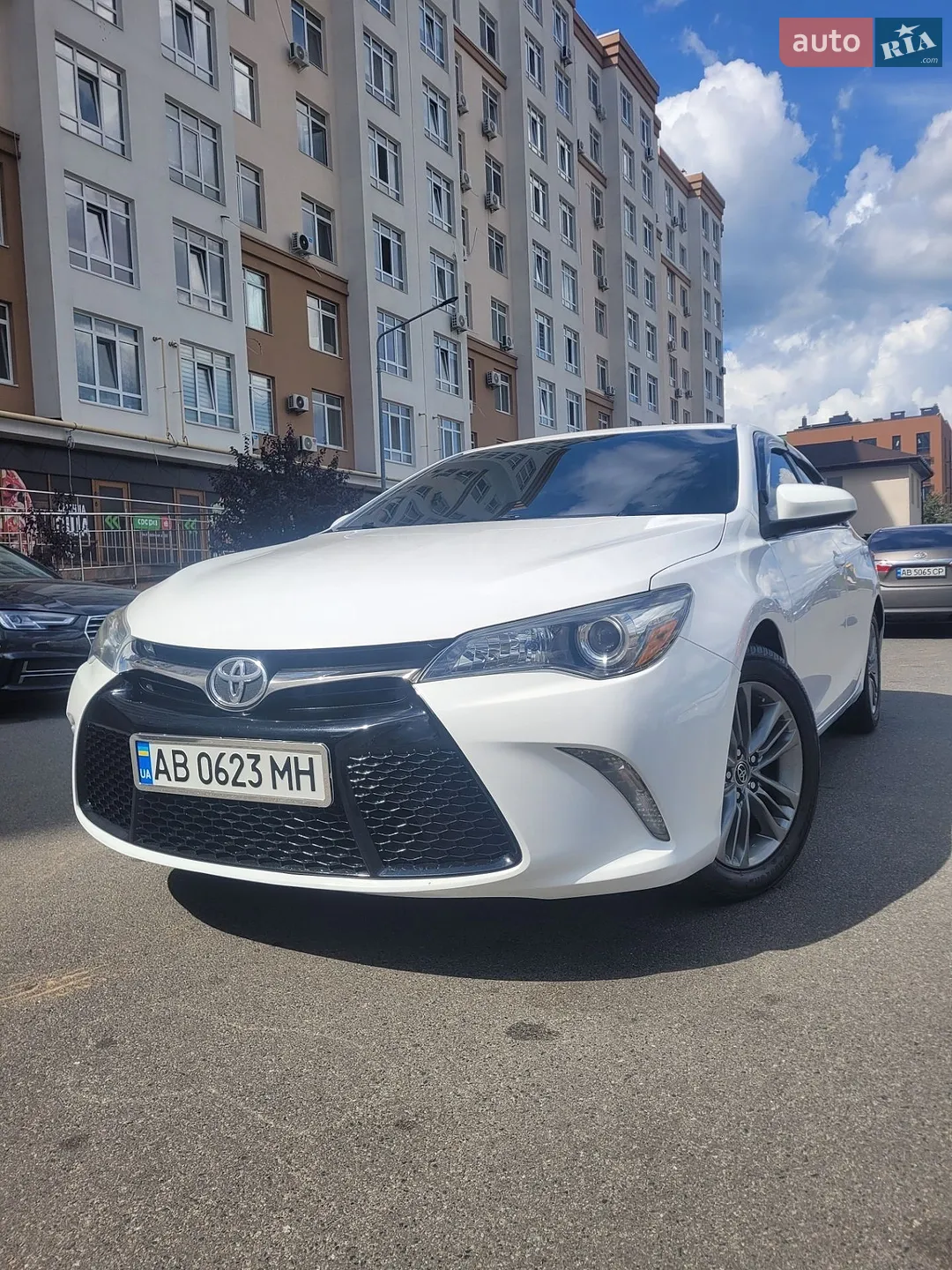 Toyota Camry, 2015