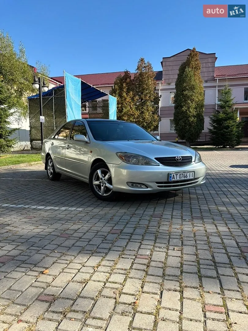 Toyota Camry, 2001
