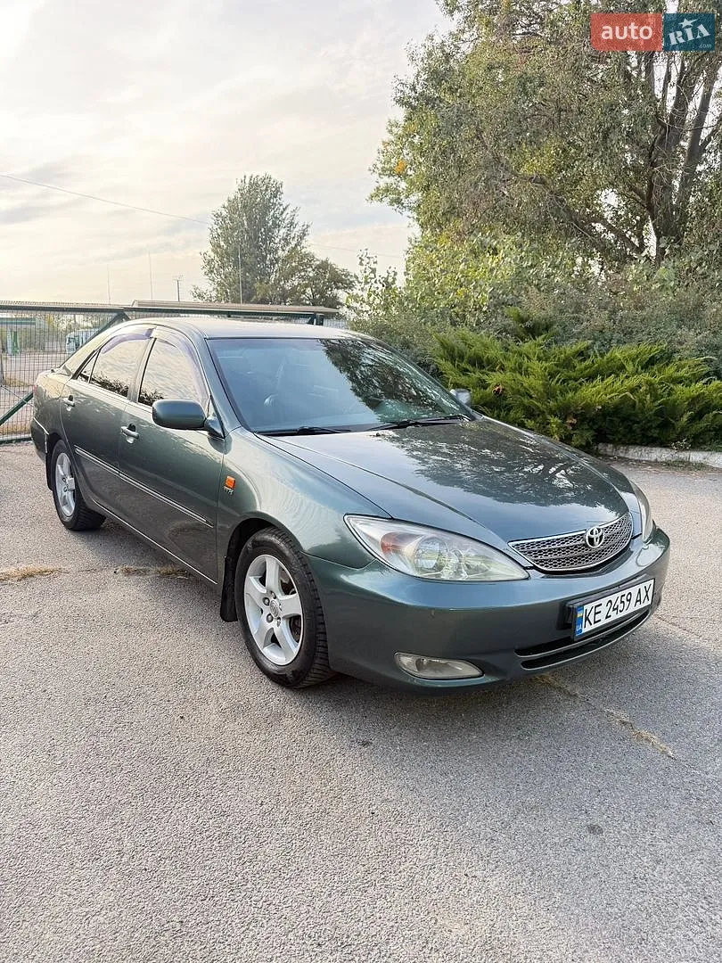 Toyota Camry, 2002