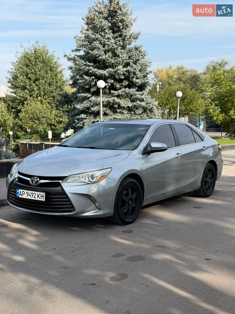 Toyota Camry, 2015