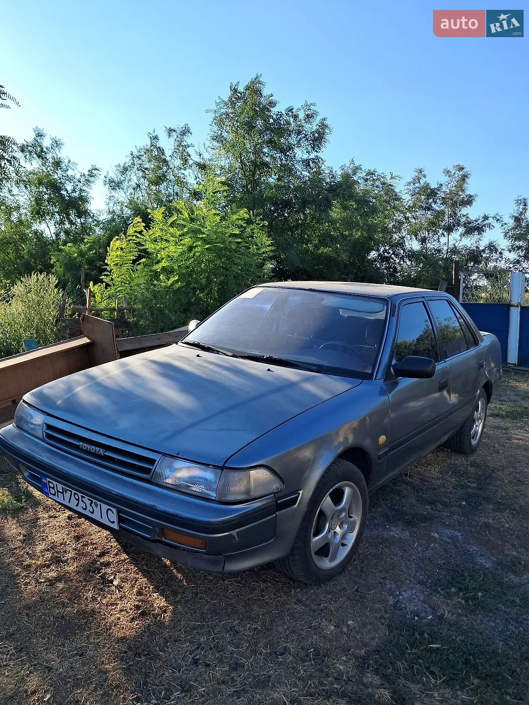 Toyota Carina, 1991