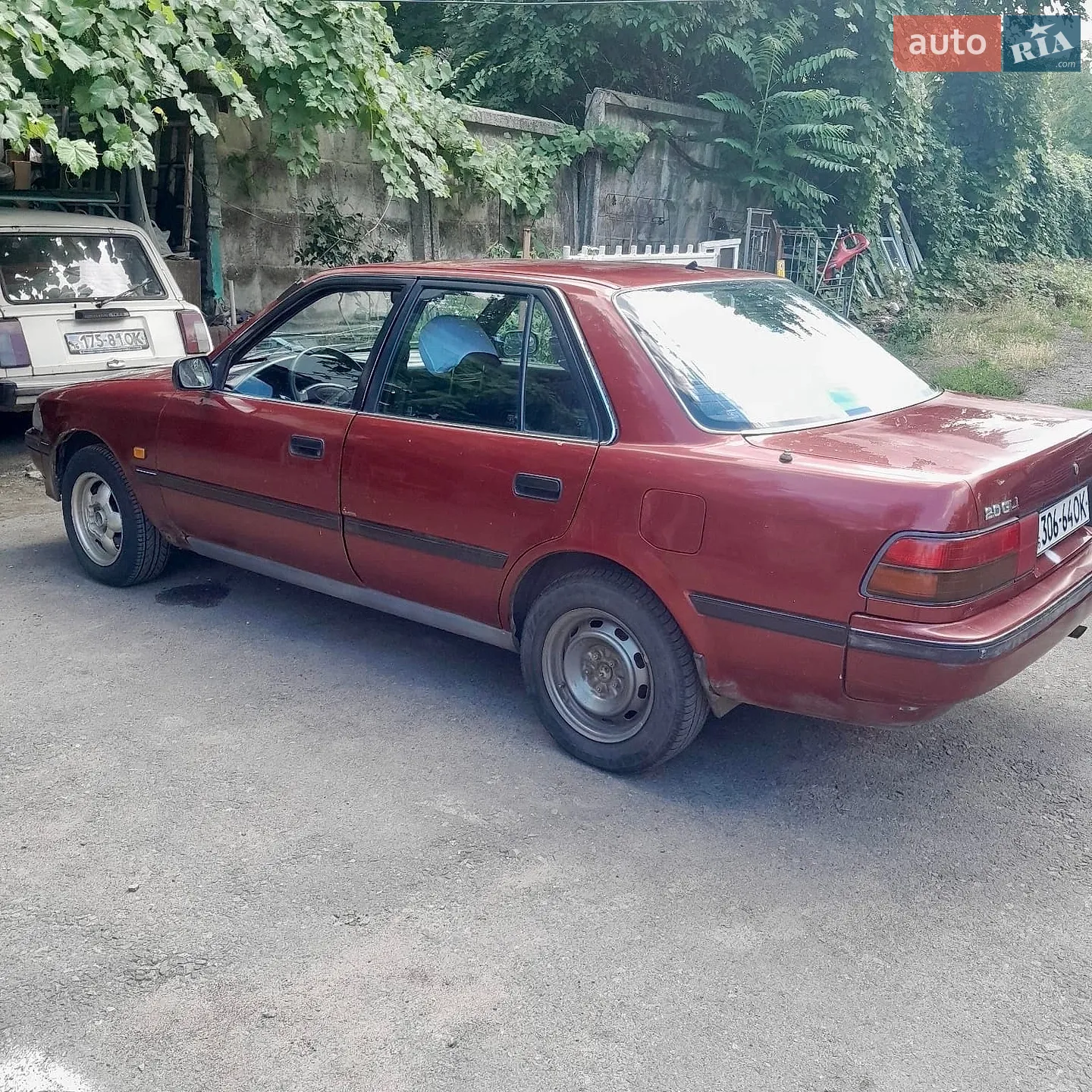 Toyota Carina, 1992