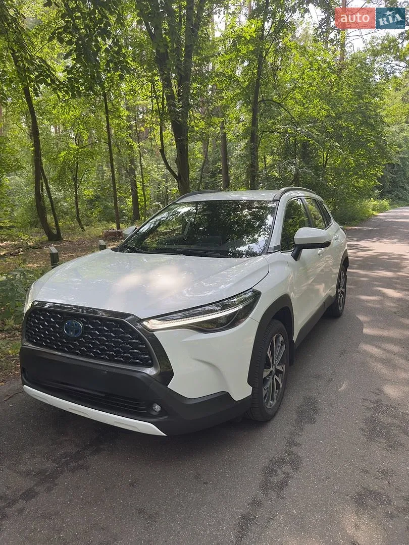 Toyota Corolla Cross 2023 — 1