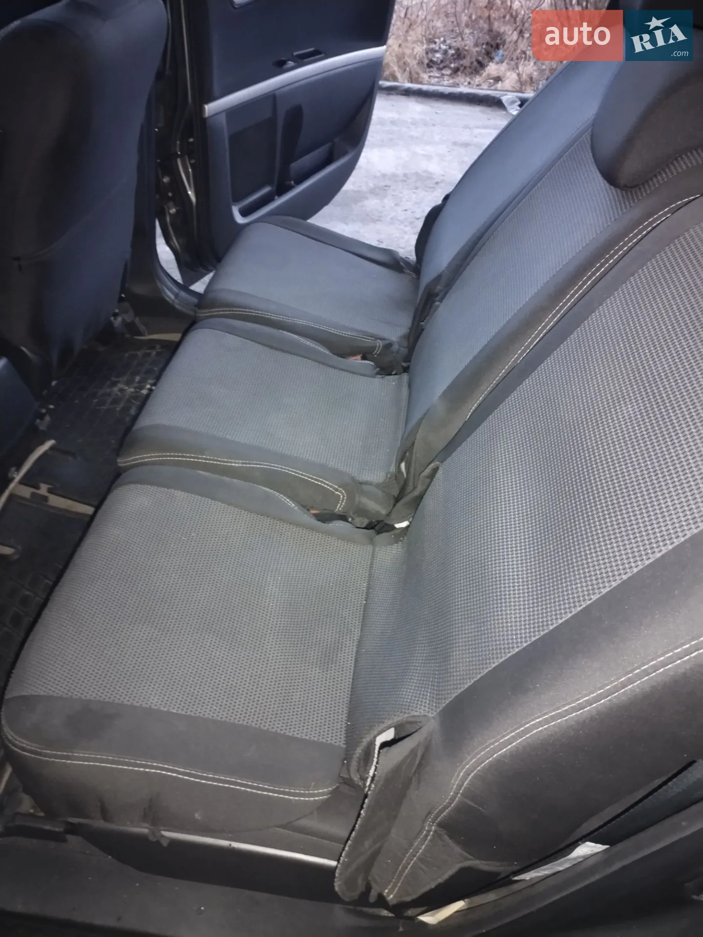 Toyota Corolla Verso, 2004