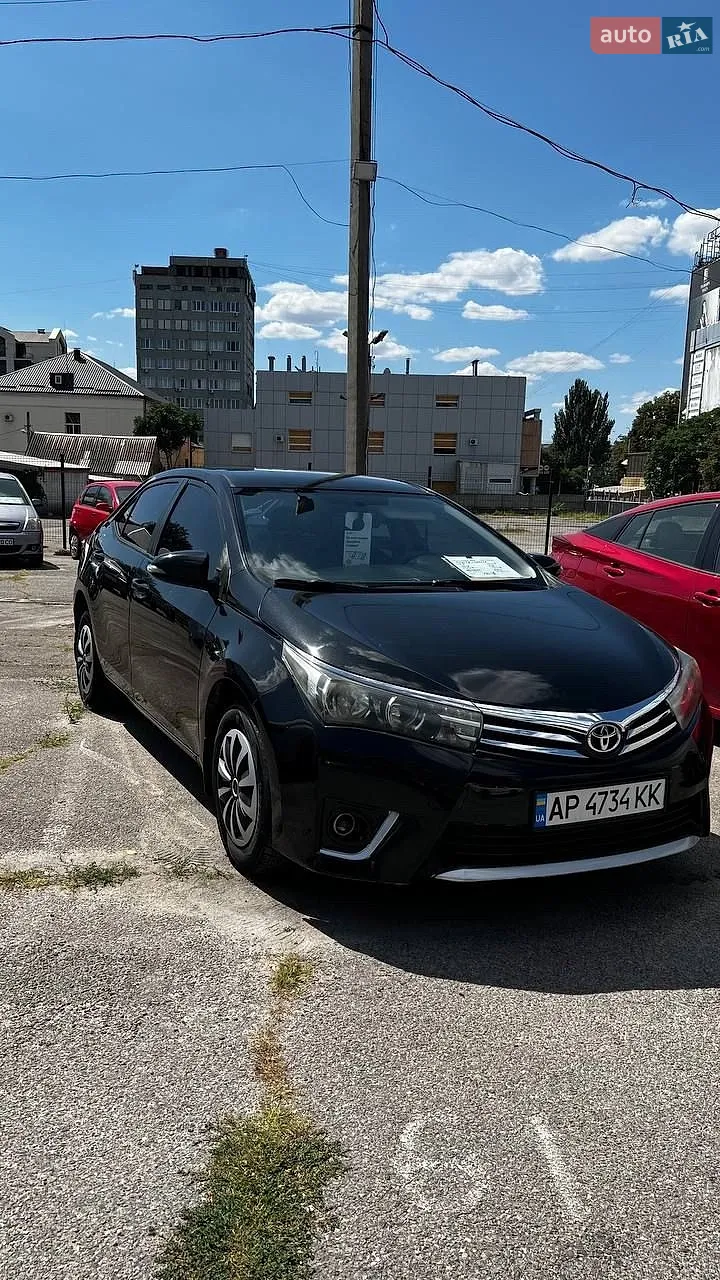 Toyota Corolla, 2013
