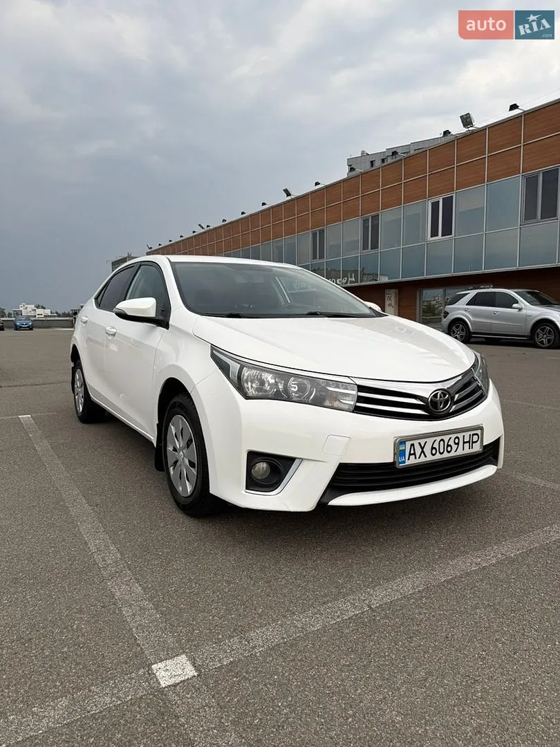 Toyota Corolla, 2013