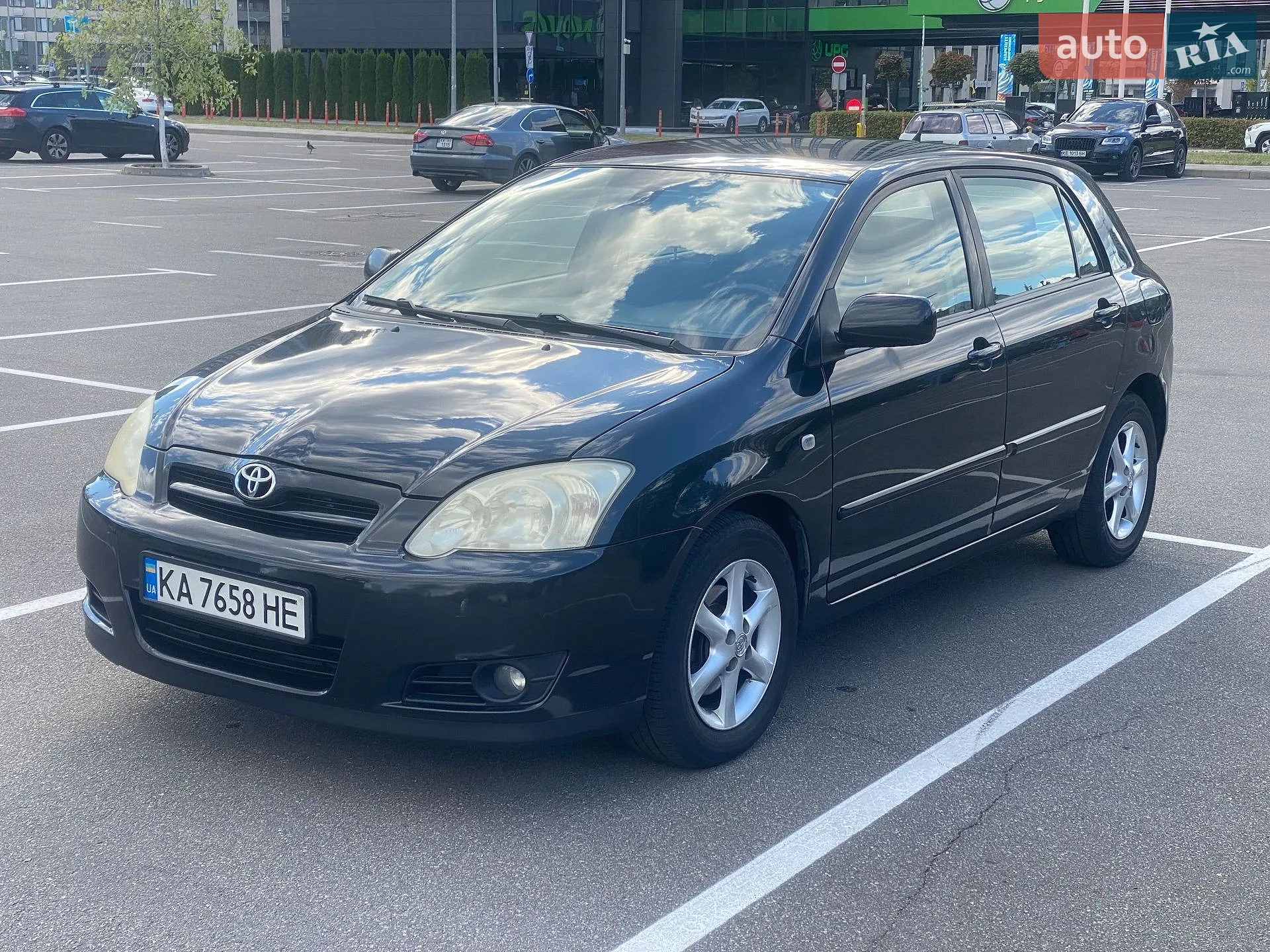 Toyota Corolla, 2004