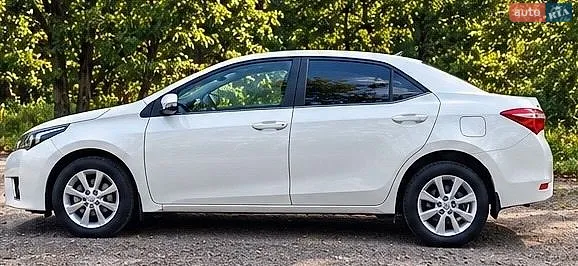 Toyota Corolla, 2013