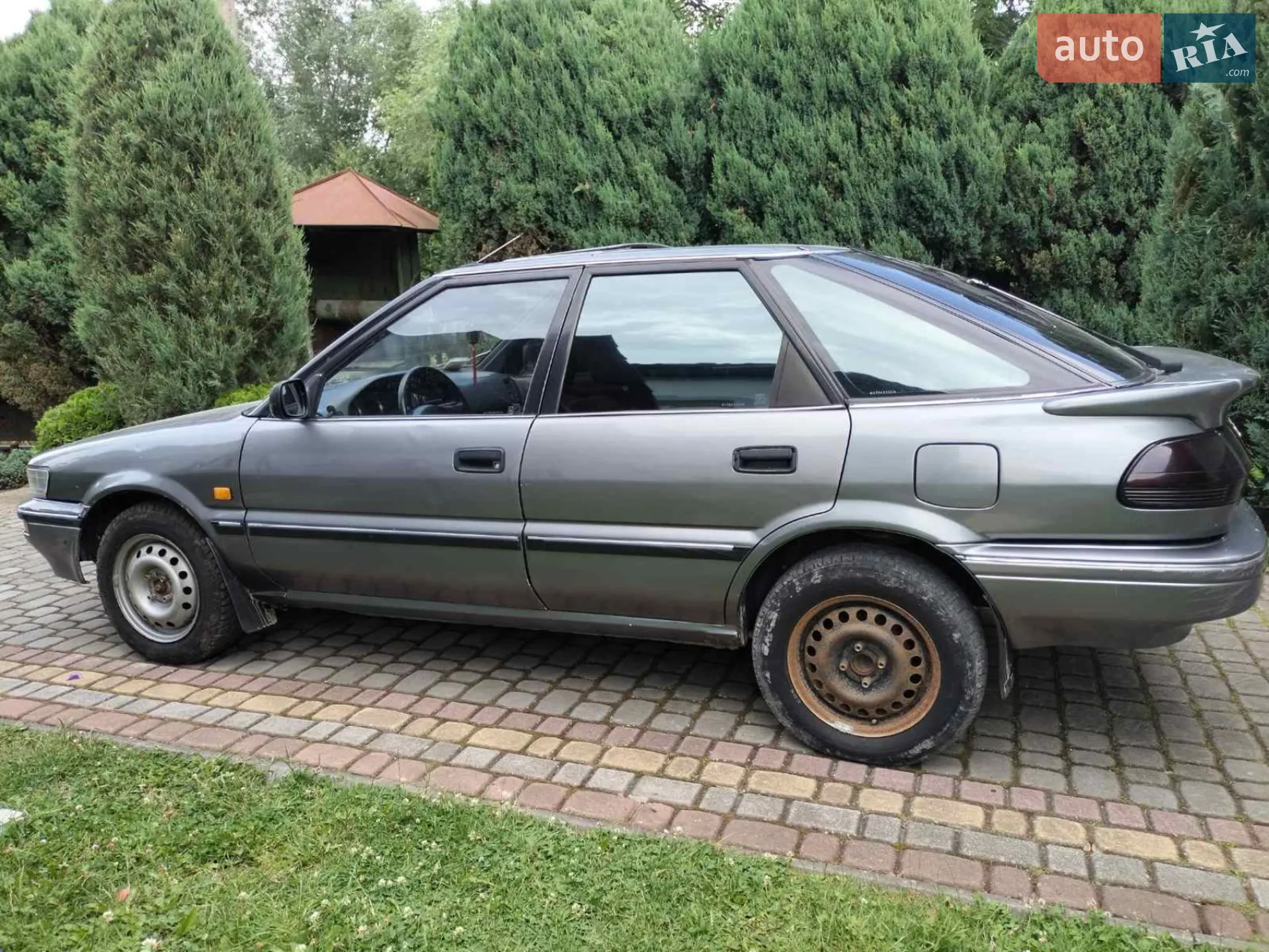 Toyota Corona, 1989
